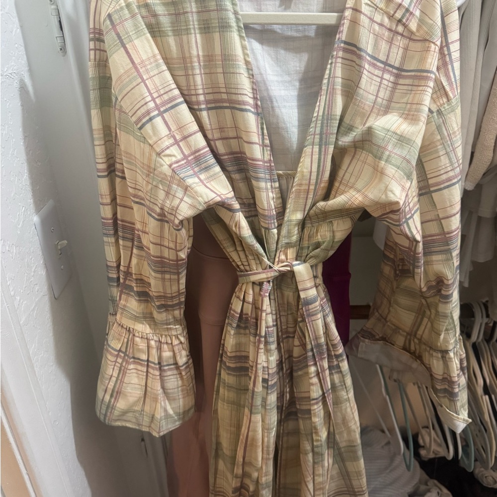 Anthropologie Plaid Women's Robe in Cream and Green
